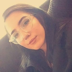 Meet your Posher, Breanna